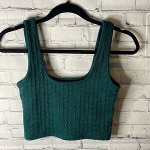 🌿 Forever 21 Green Cropped Tank - Size Small